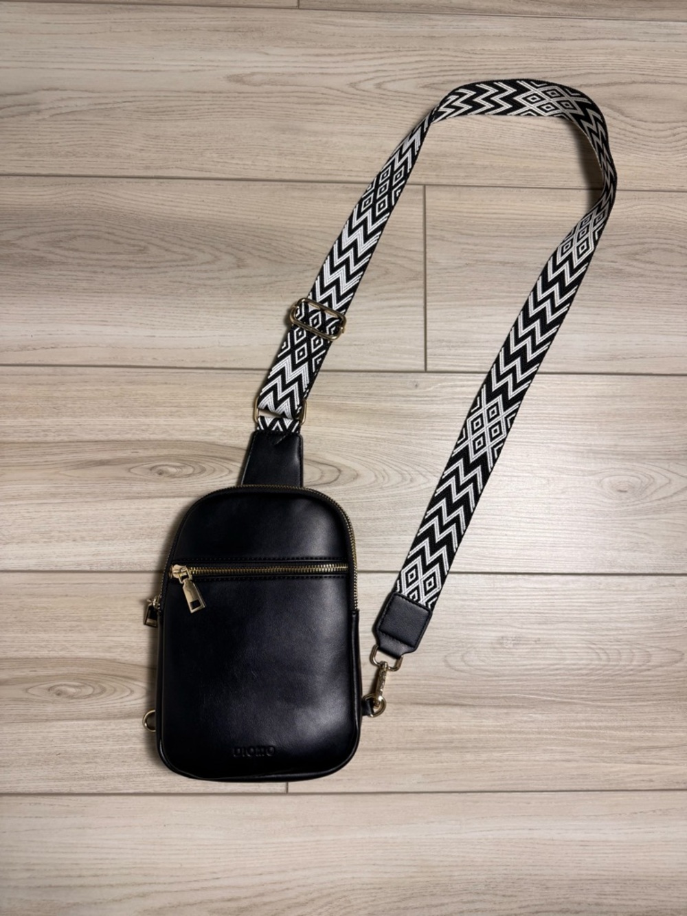 DIOMO Black RFID Sling Bag Crossbody Travel Anti Theft - Picture 10 of 12